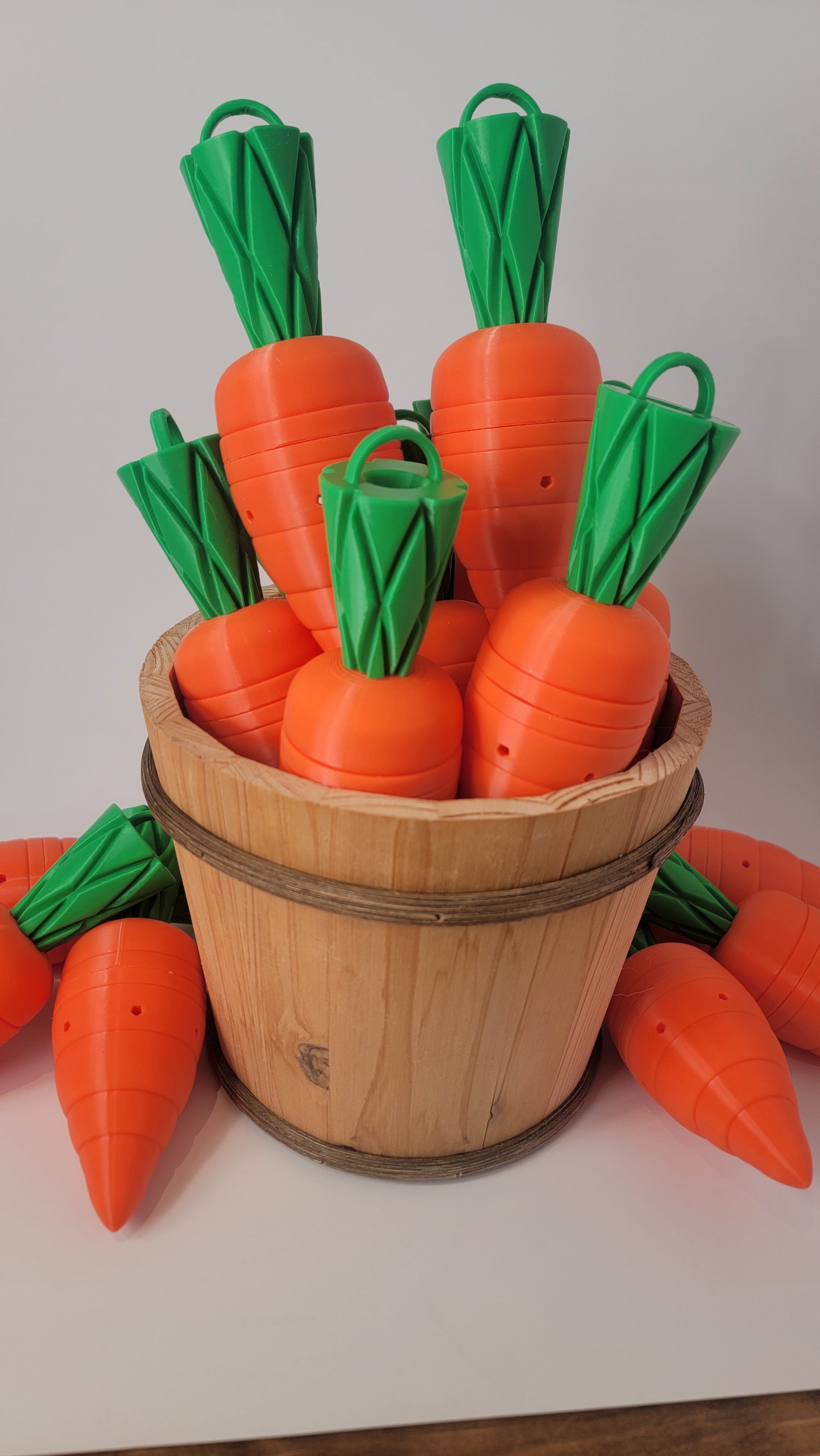 Carrot hide for ground or aerial search nose work training, ABS plastic scent container