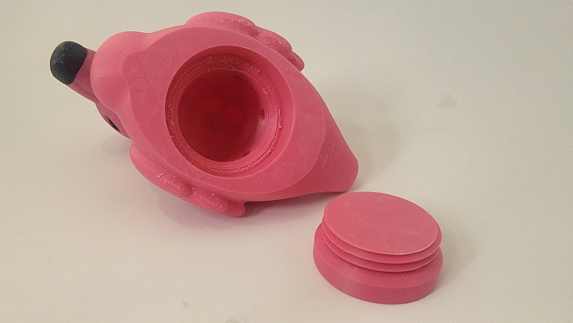 Flamingo hide showing scent vent opening for nose work odour placement