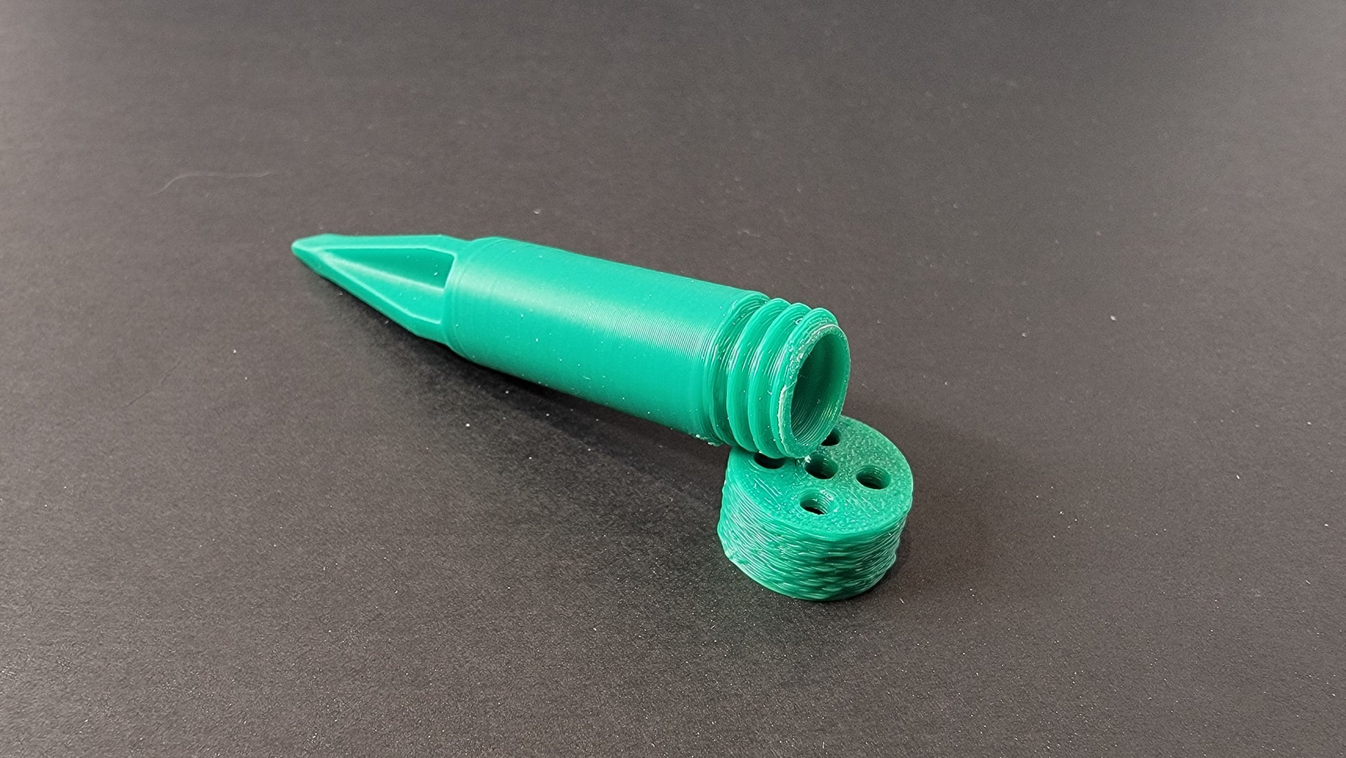 Close-up of spike hide opening for Getxent tube or Q-tip odour placement