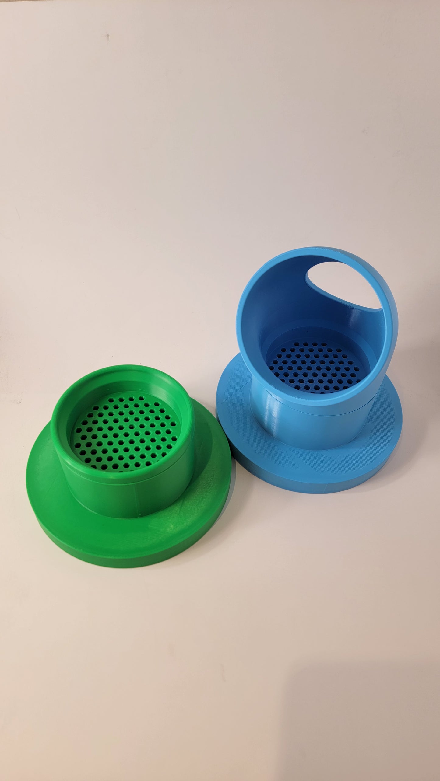 Scent training pairing pipe and bowl set for nose work odour introduction