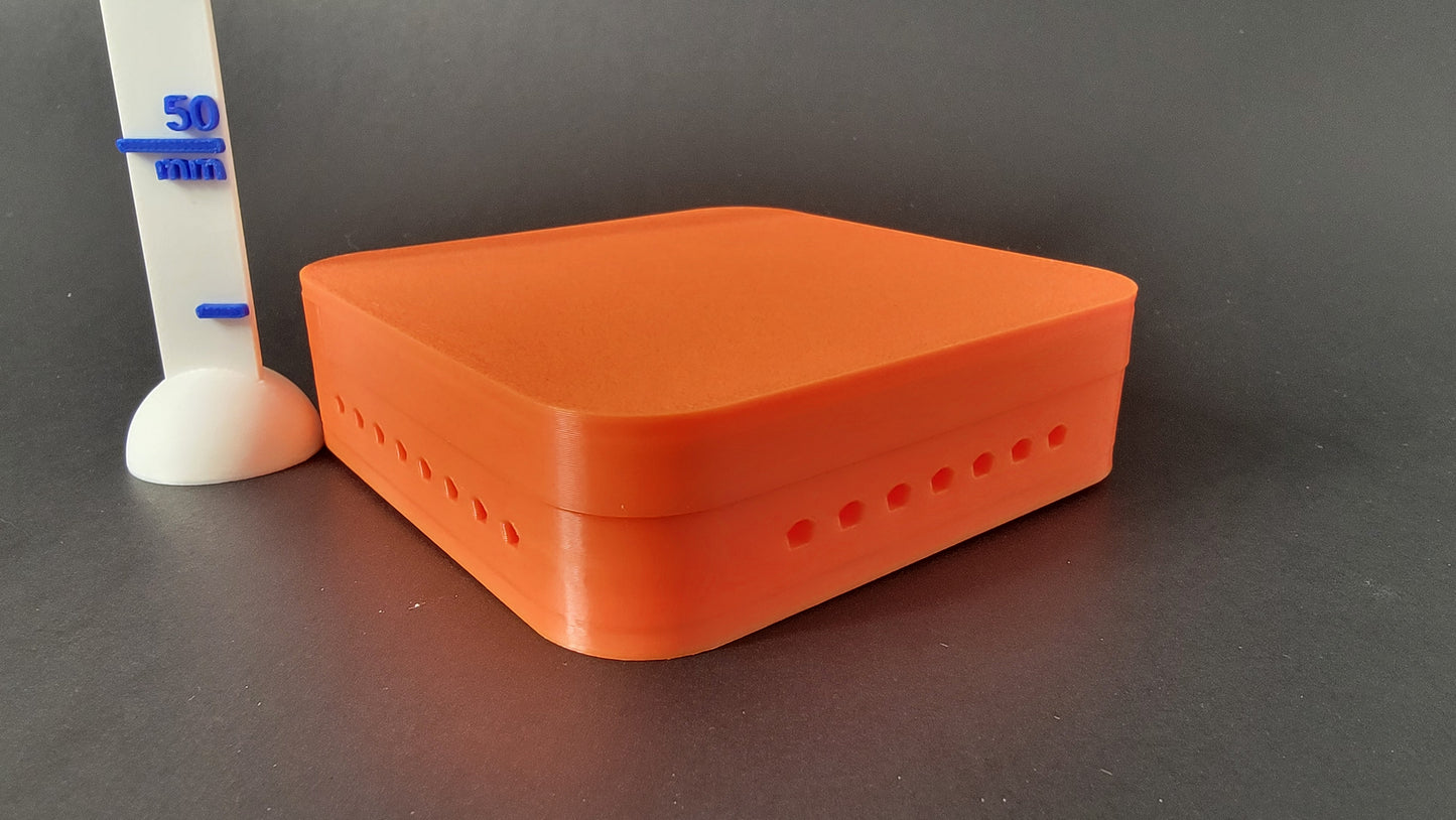 Tile scent hide size comparison for nose work training